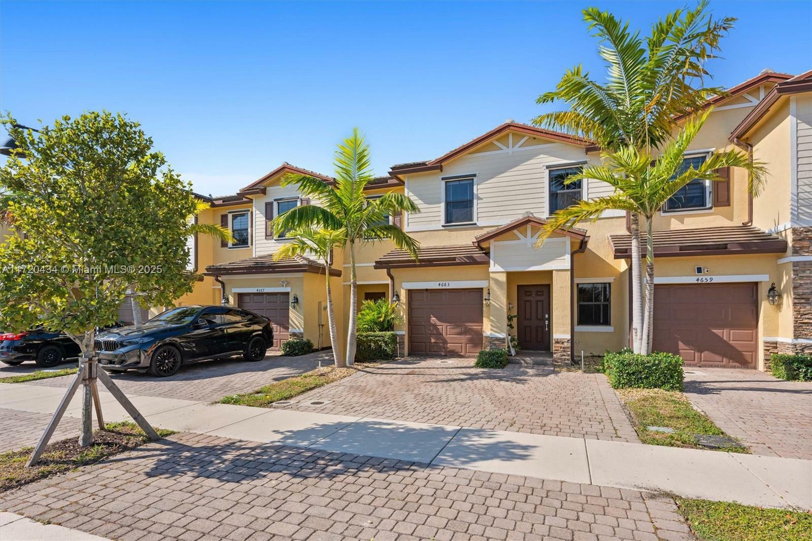 Property Photo:  4663 Blazer Ter 4663  FL 33314 