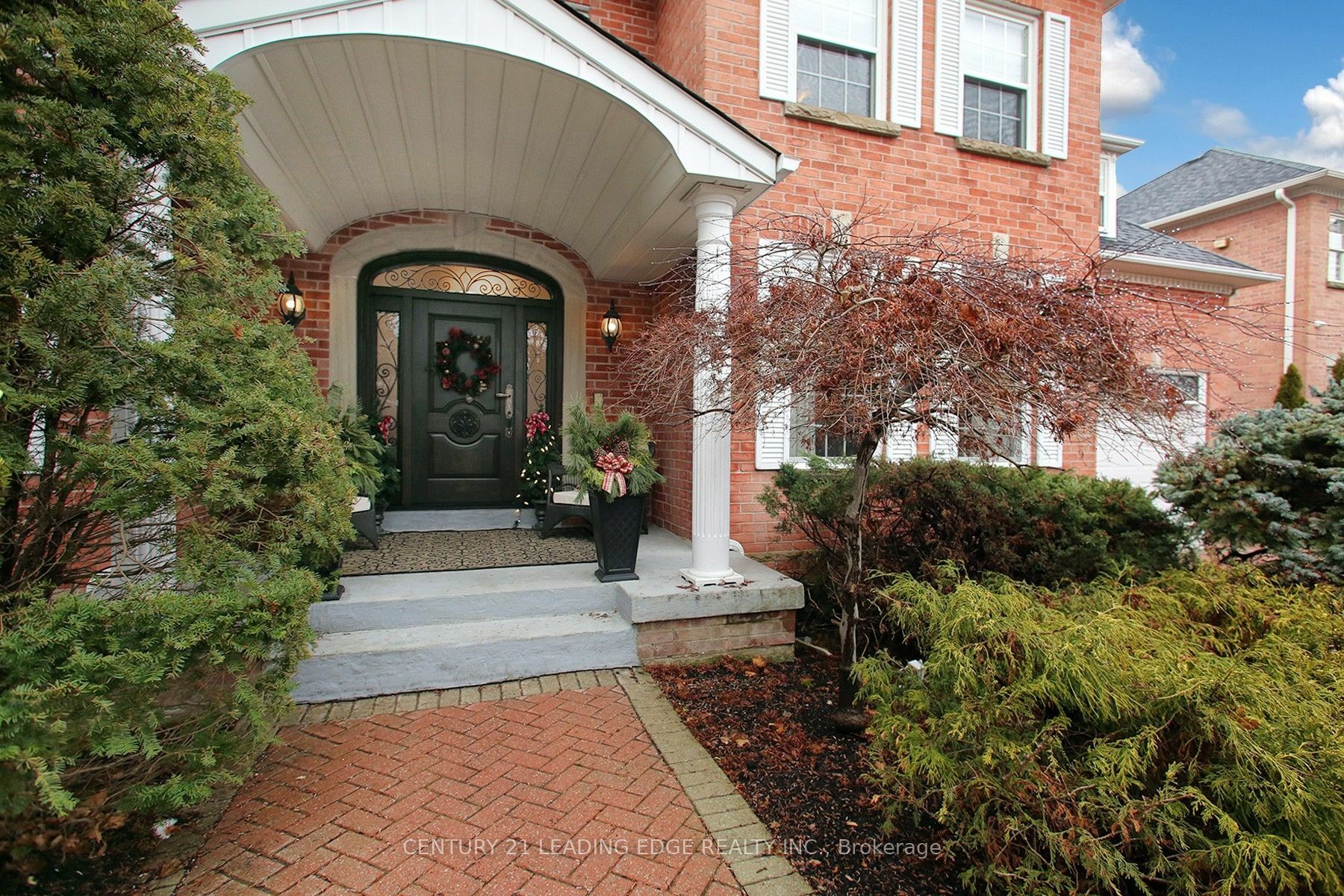 Property Photo:  6 Wrenwood Crt  ON L3R 6H6 