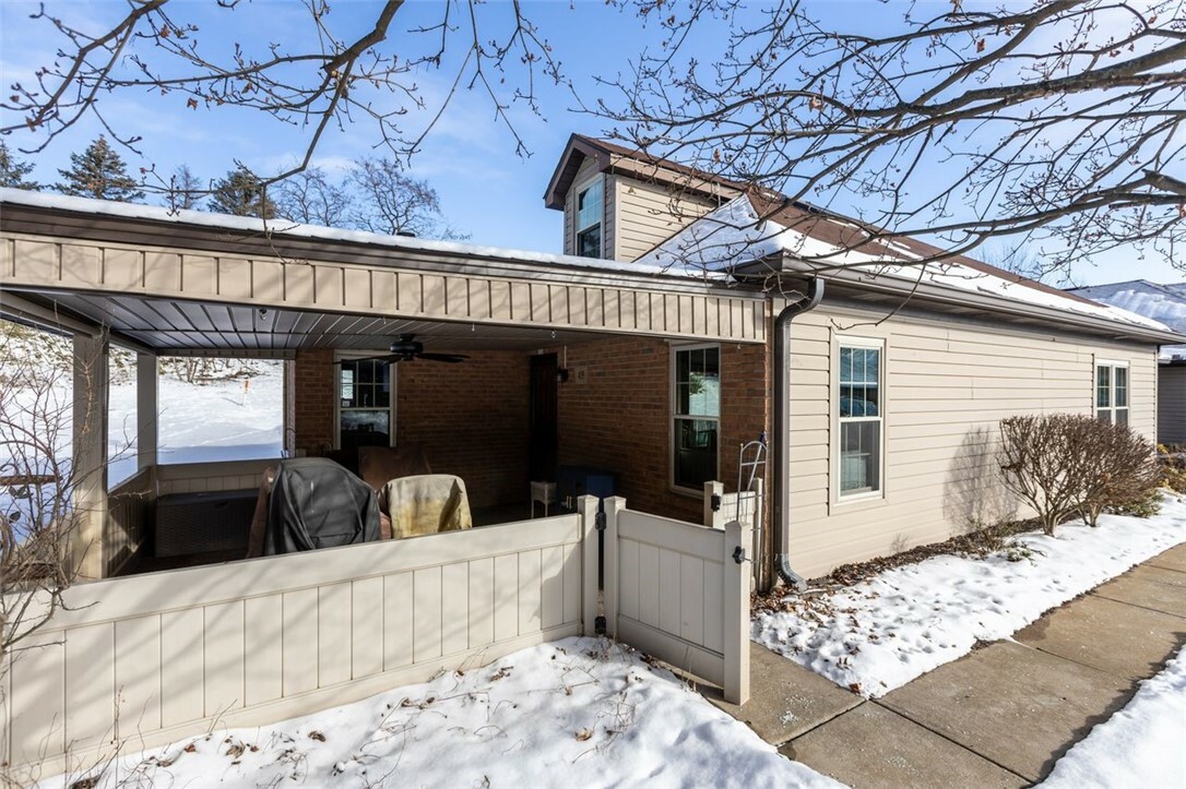 Property Photo:  49 Ashford Dr  PA 16066 