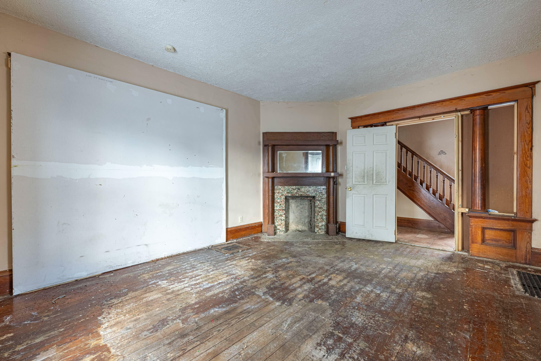 Property Photo:  407 N Shaffer Street  OH 45504 