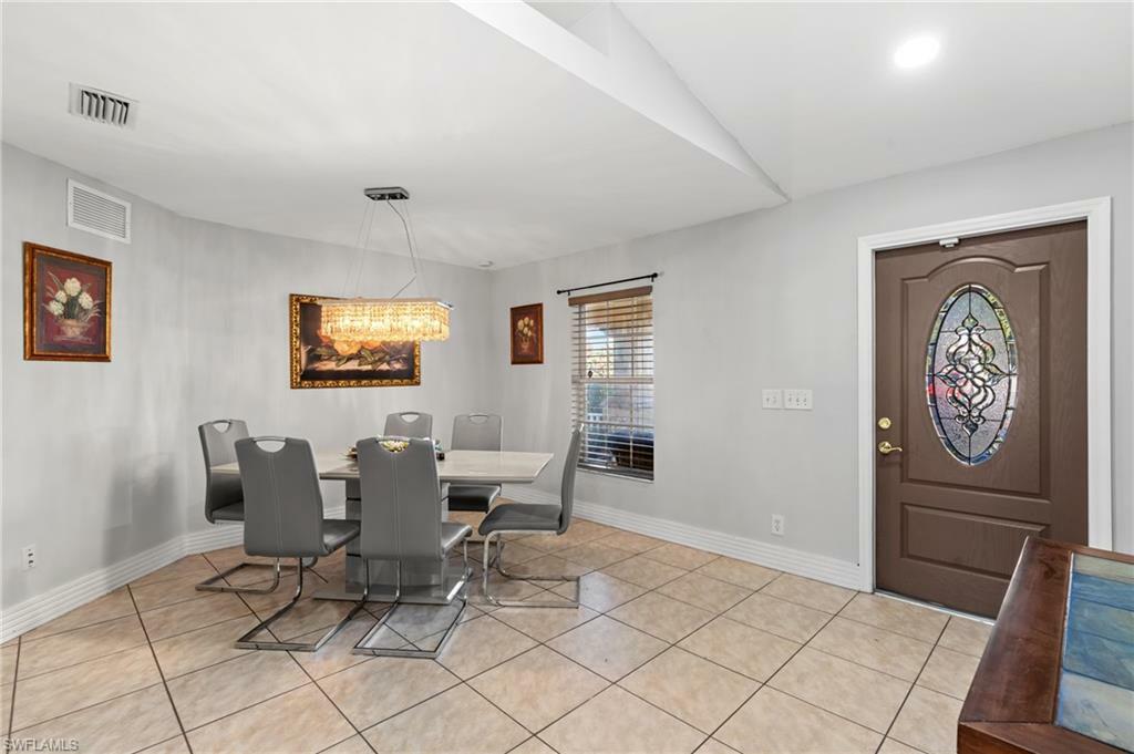 Property Photo: 1206 NE 5th Ave FL 33909