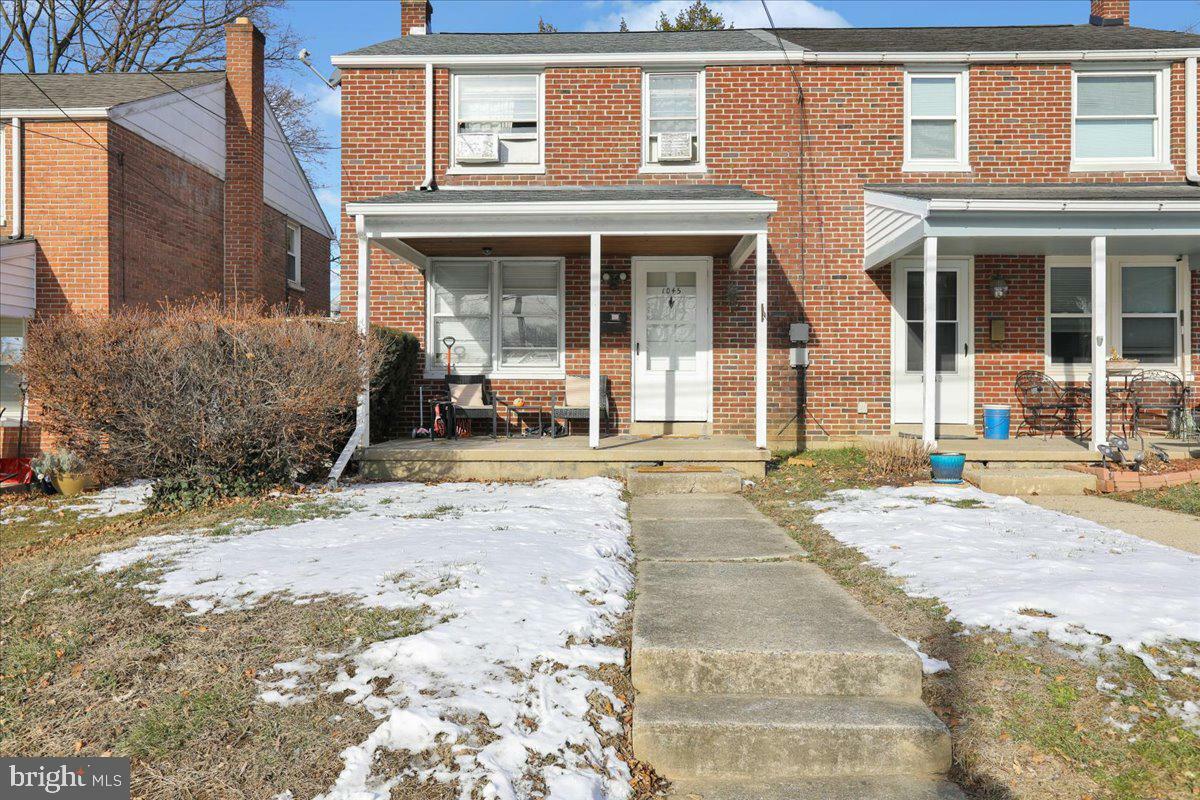 Property Photo:  1045 Wabank Street  PA 17603 