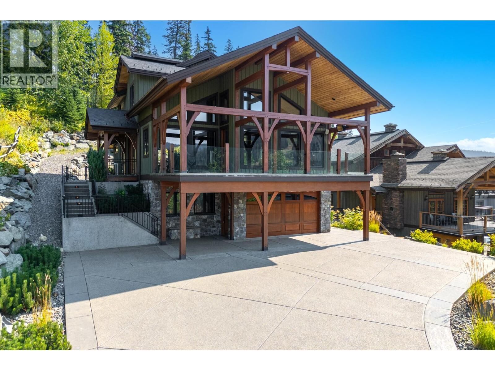 Photo de la propriété:  4226 Bella Vista Drive  BC V0E 5N0 
