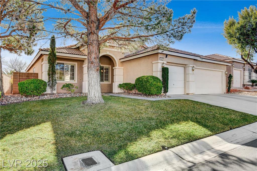 Property Photo:  10221 Crystal Arch Avenue  NV 89129 