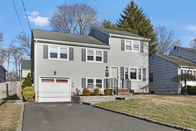 Property Photo:  417 Victor St  NJ 07076 