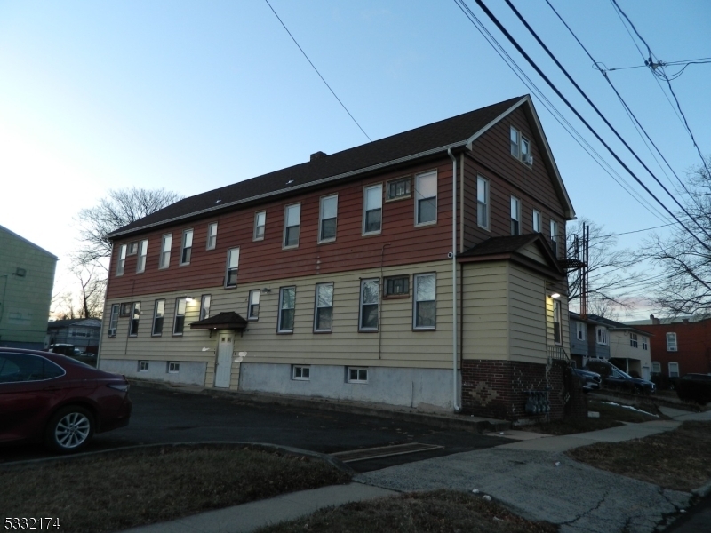 Property Photo:  1140 Frank St  NJ 07203 