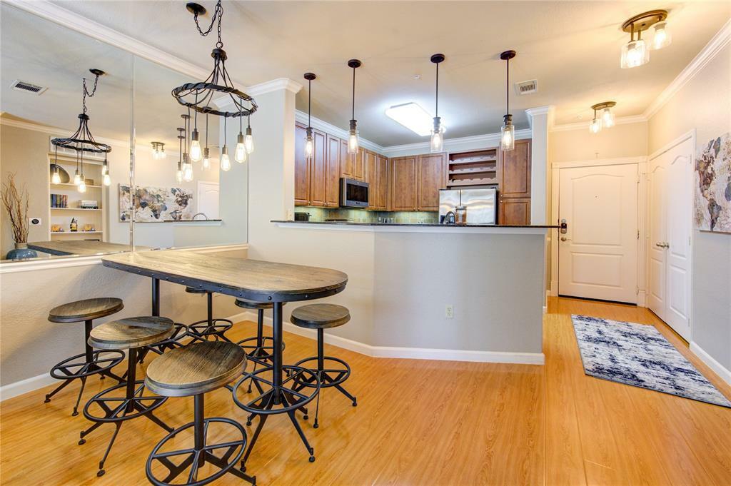 Property Photo: 1711 Old Spanish Trail 123 TX 77054