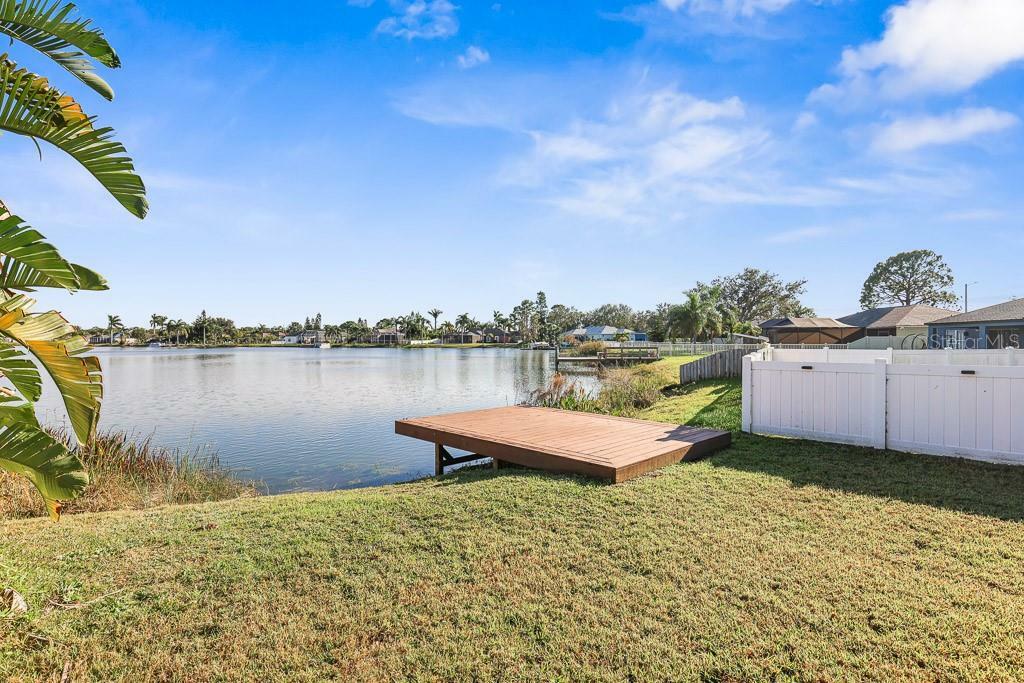 Property Photo:  6515 Clair Shore Drive  FL 33572 