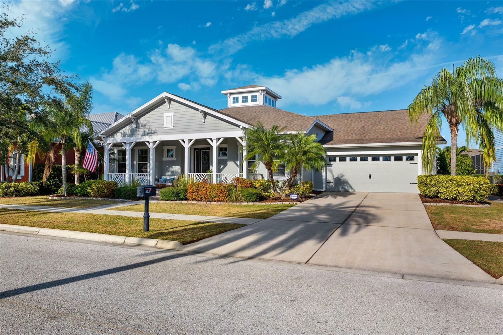 Property Photo:  805 Islebay Drive  FL 33572 