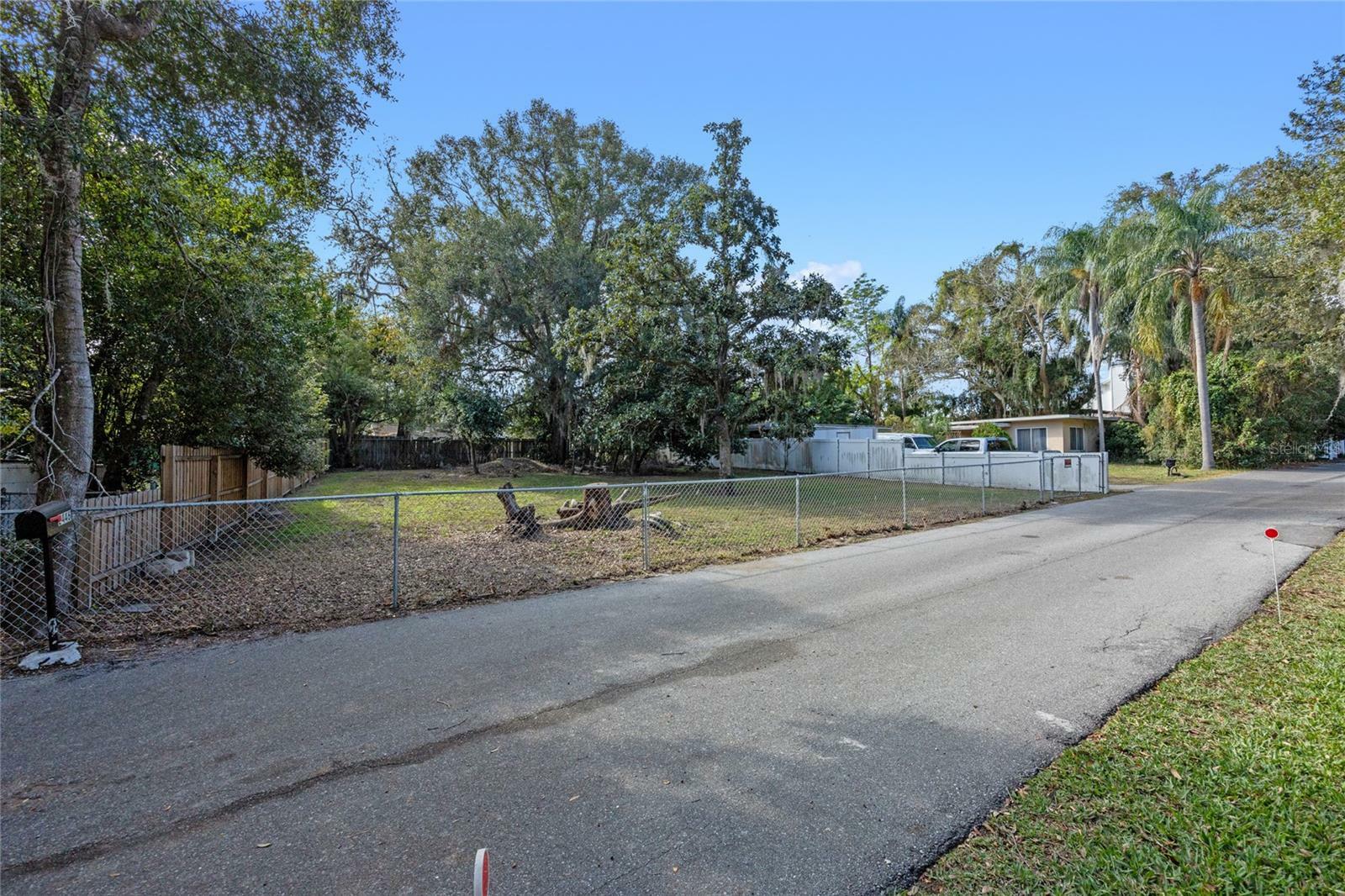 Property Photo:  2446 Lotafun Avenue  FL 32789 