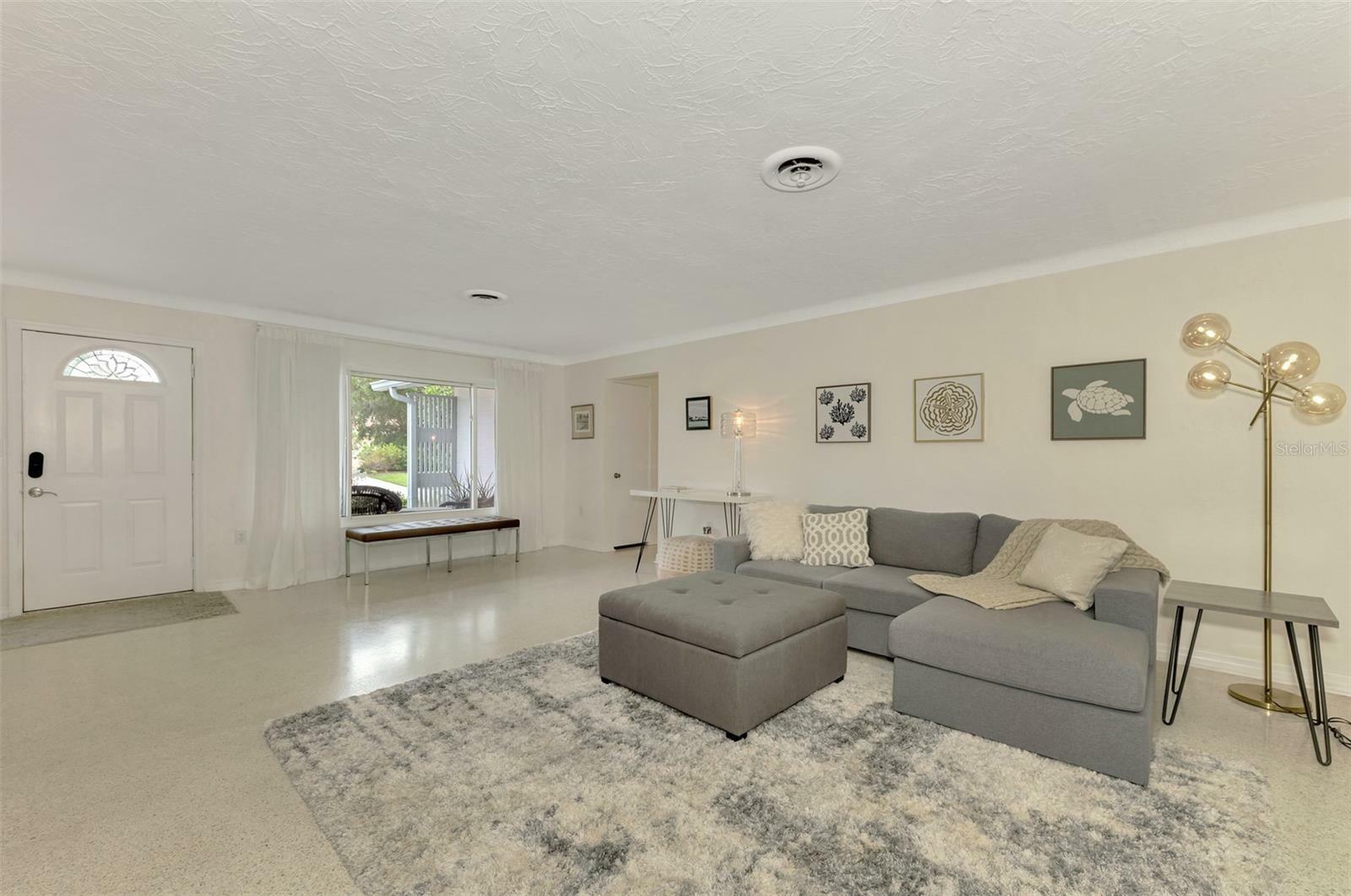 Property Photo:  2708 Bigelow Drive  FL 34239 