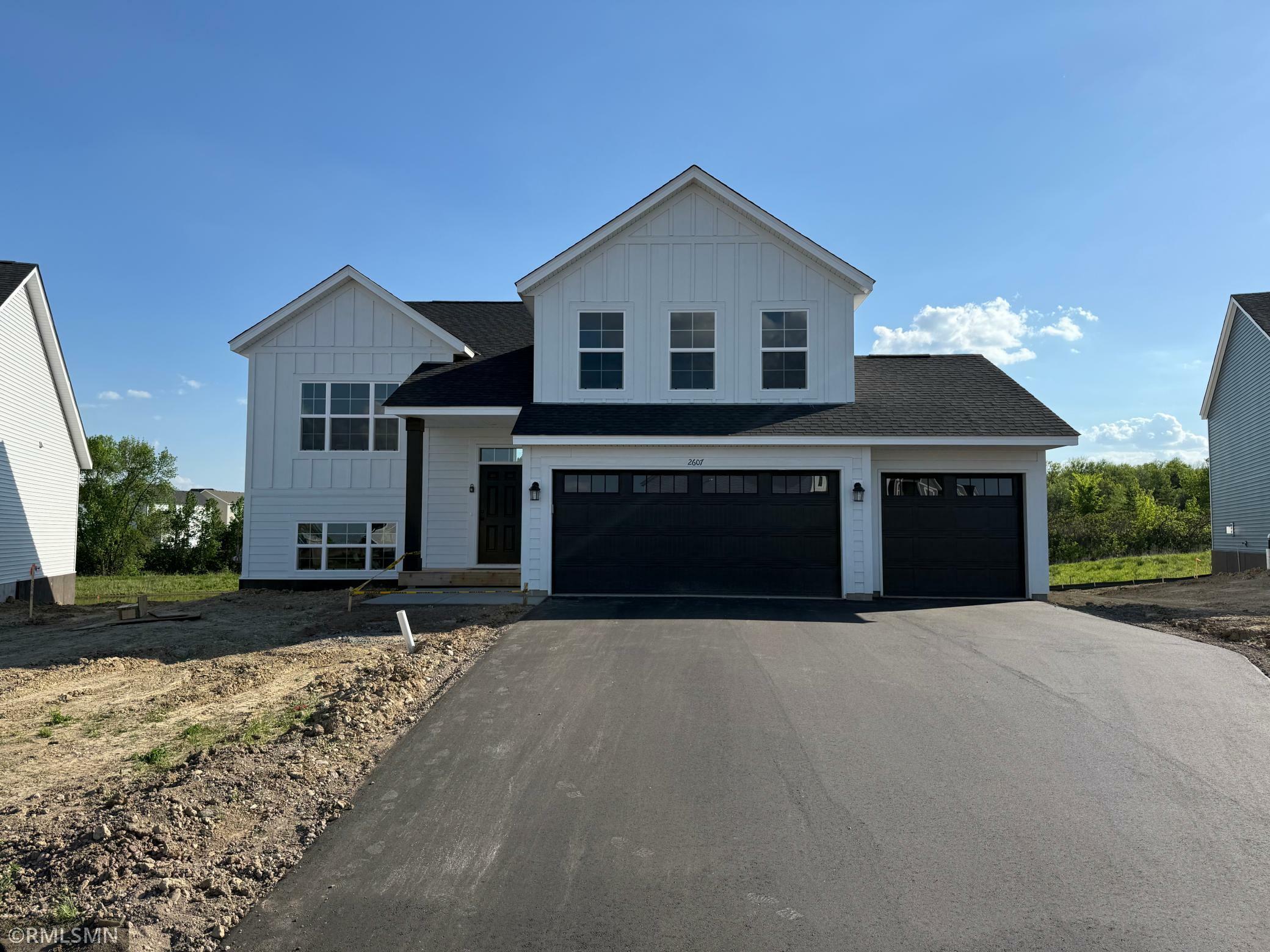Property Photo: 2607 Ivan Avenue NE MN 55330