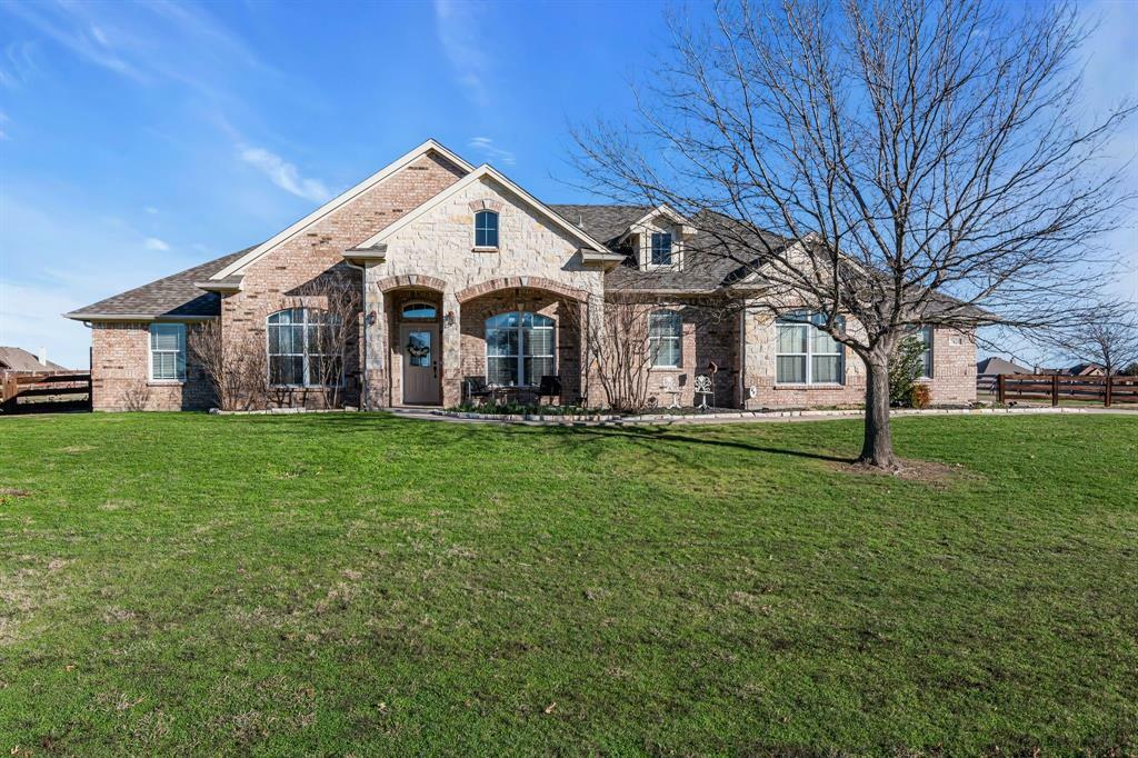 Property Photo:  7821 Canyon Ridge Drive  TX 76247 