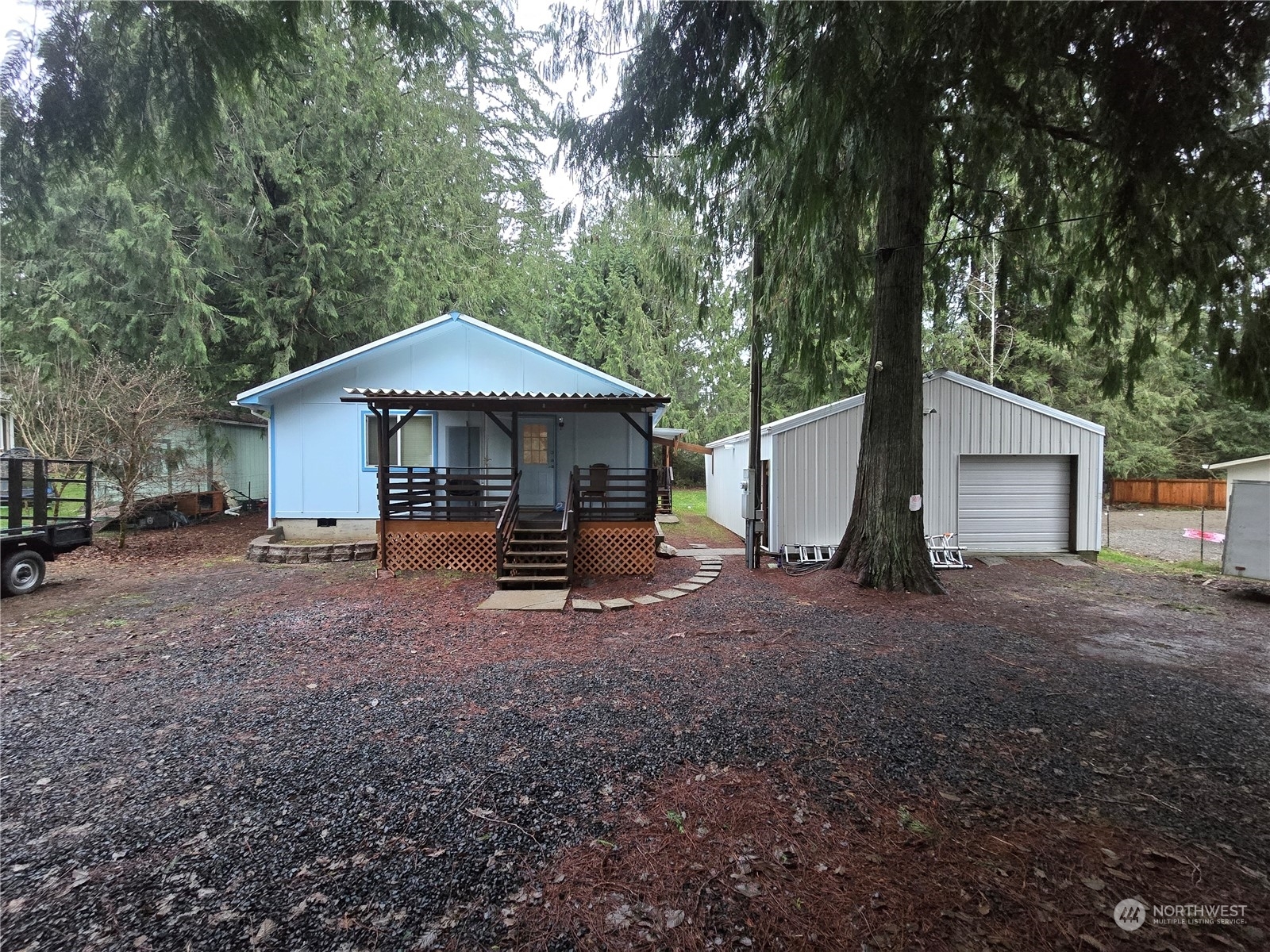 Property Photo:  360 E Lakeshore Drive E  WA 98584 