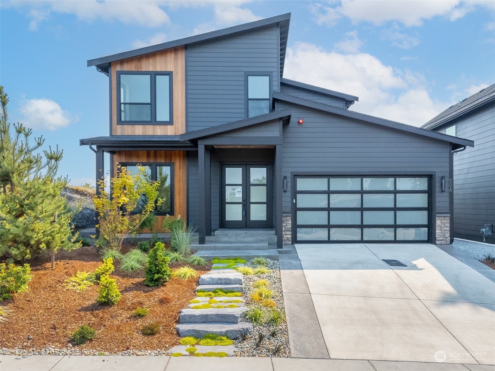 Property Photo: 506 High Street WA 98257