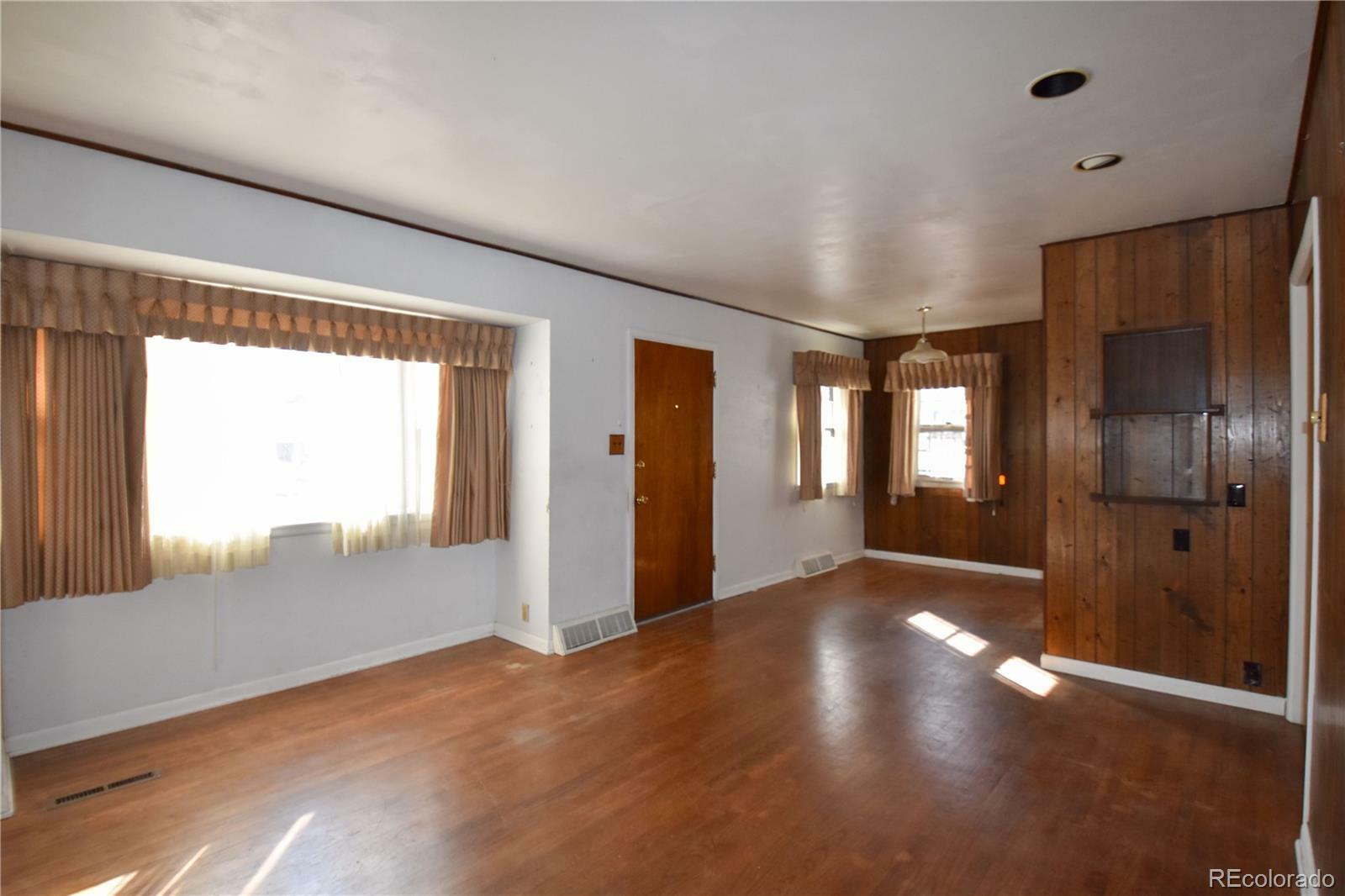 Property Photo:  5063 W Center Drive  CO 80219 