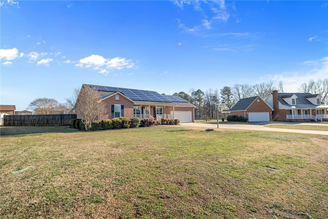 Property Photo:  107 Grayson Court  SC 29625 