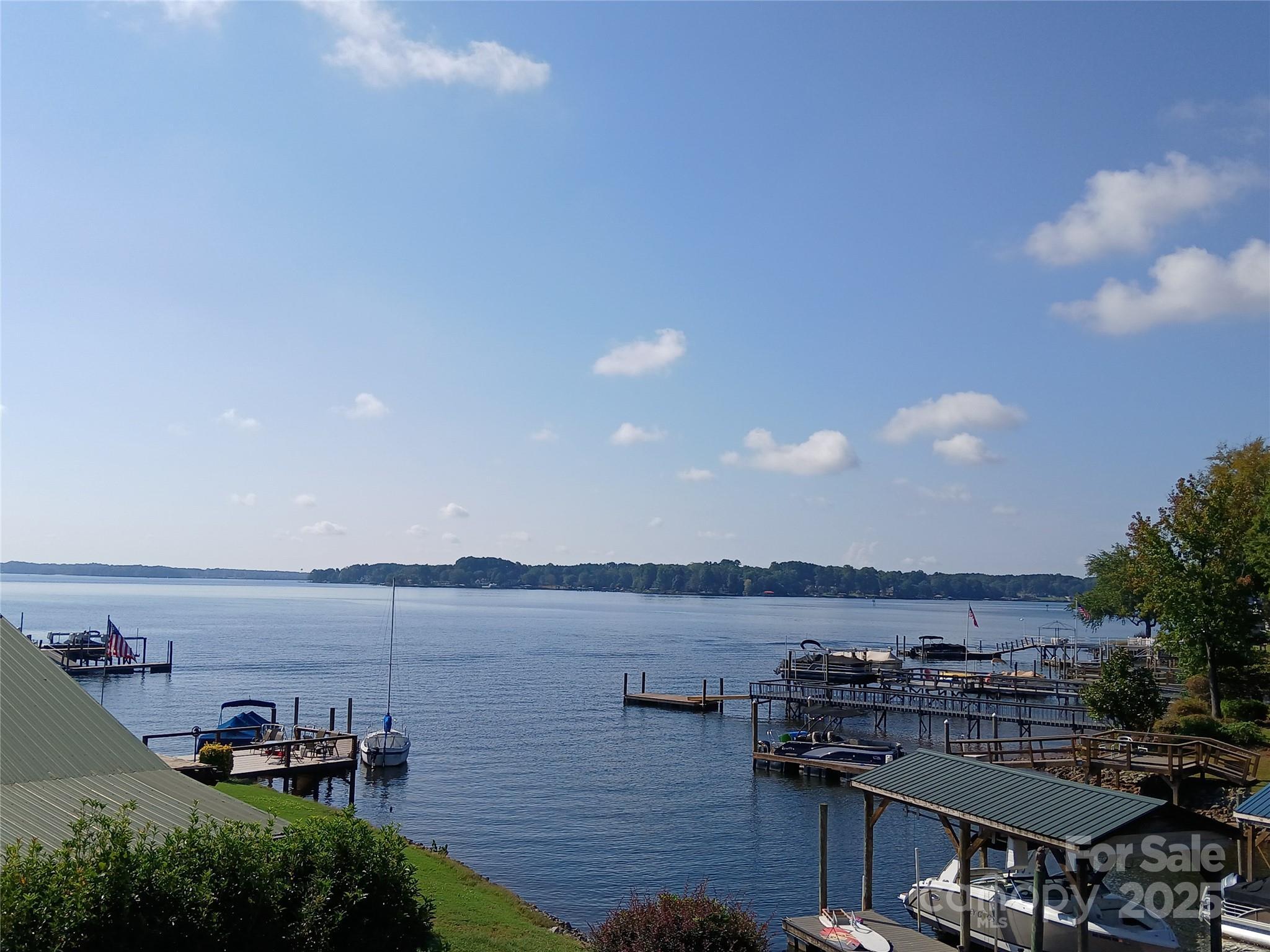 Property Photo: 2579 Ranger Island Road NC 28037
