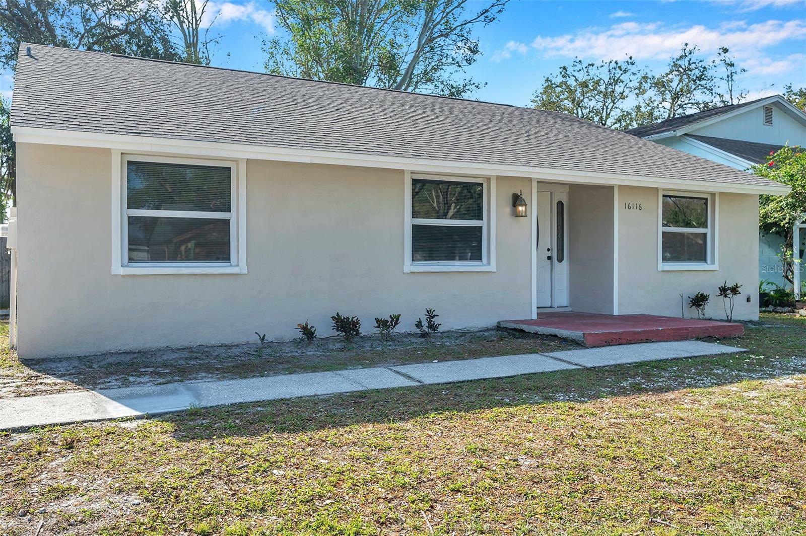 Property Photo: 16116 Sagebrush Road FL 33618