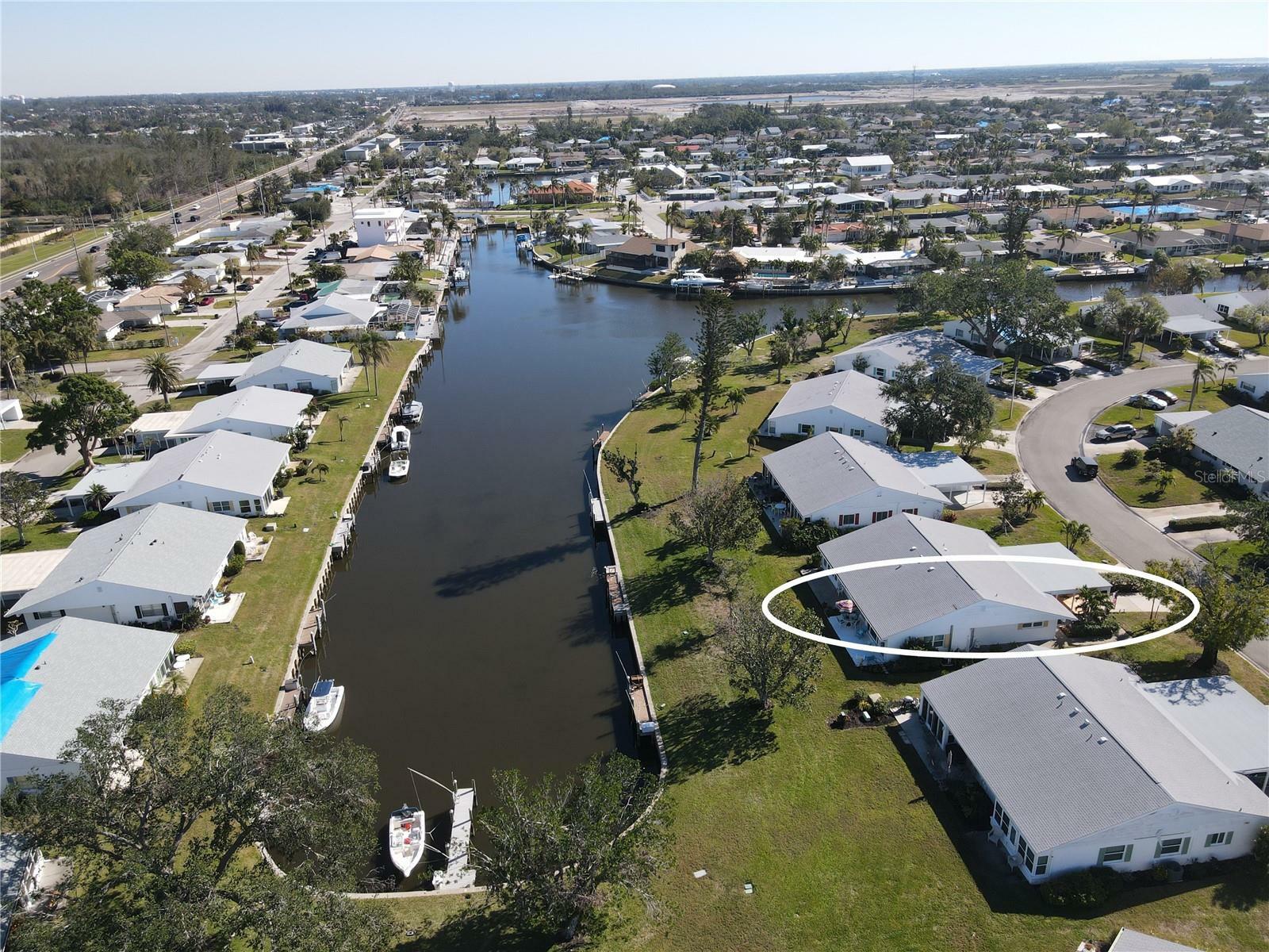 Property Photo:  4417 Mount Vernon Drive  FL 34210 