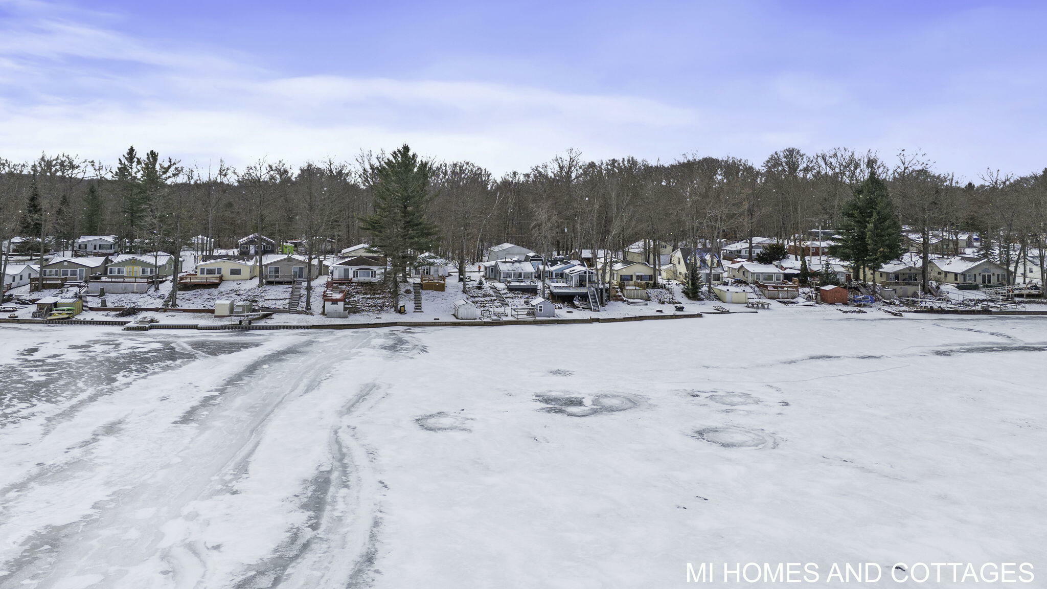 Property Photo:  1717 Arbor Road  MI 48632 