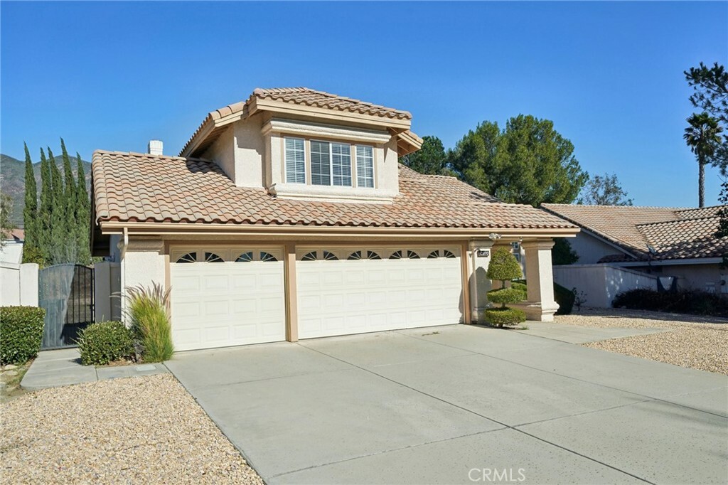 Property Photo:  13970 Glendora Drive  CA 91739 