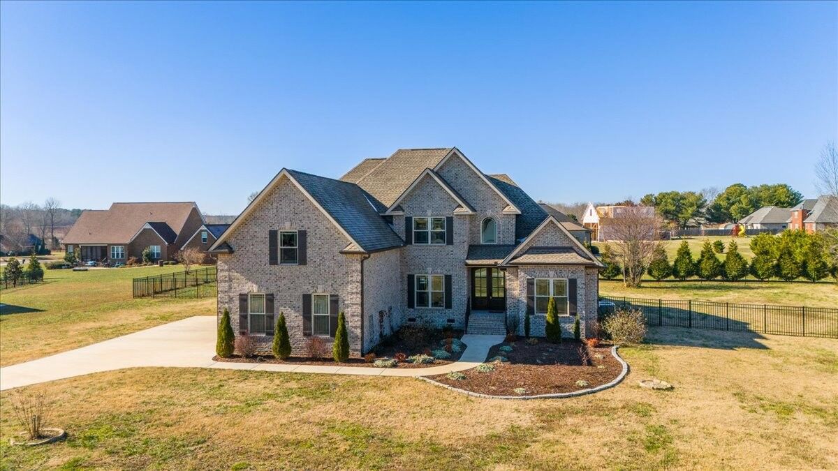 Property Photo:  232 Aberdeen Ave  TN 37342 