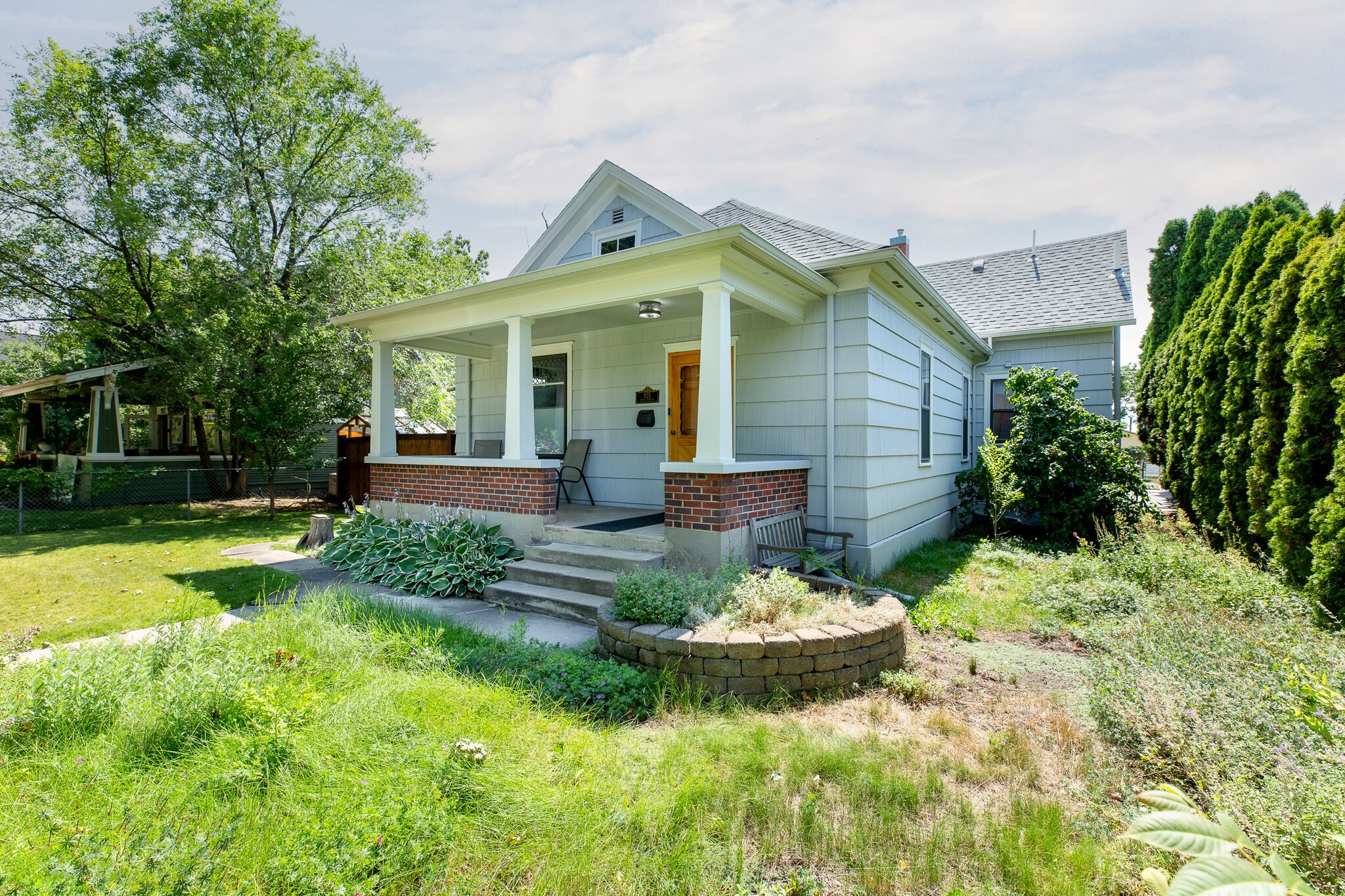 Property Photo:  925 W Spruce Street  MT 59802 