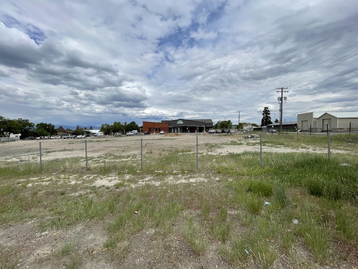 Property Photo: 1311 N Montana Avenue MT 59601