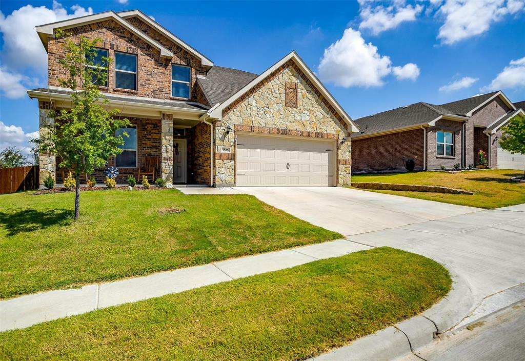 Property Photo:  1816 Agarito Drive  TX 76086 