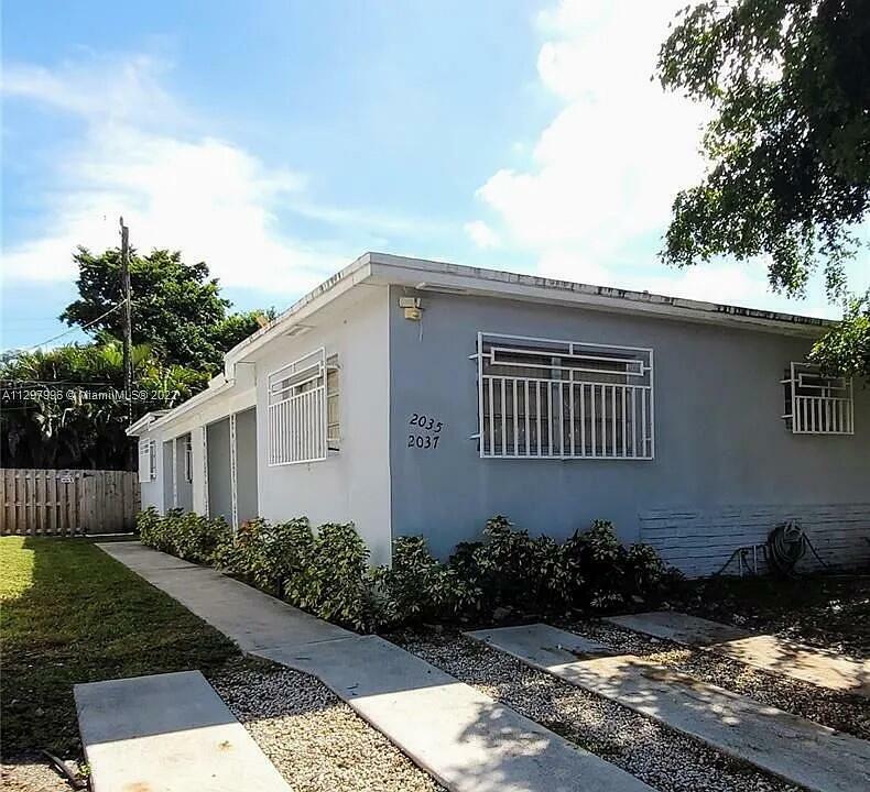 Property Photo:  2037 SW 13th Court 2037  FL 33145 