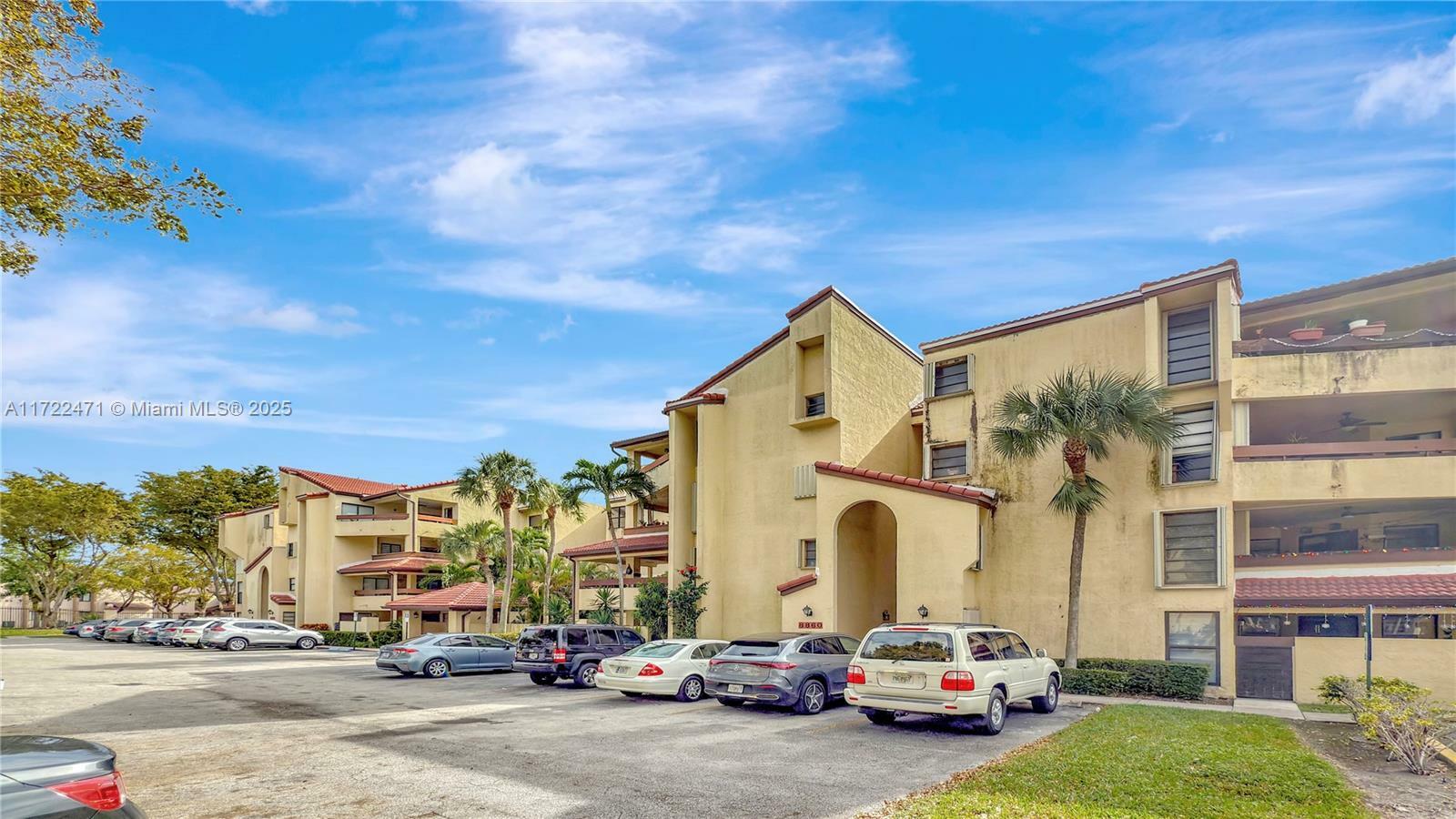8860 SW 123rd Ct K207  Miami FL 33186 photo