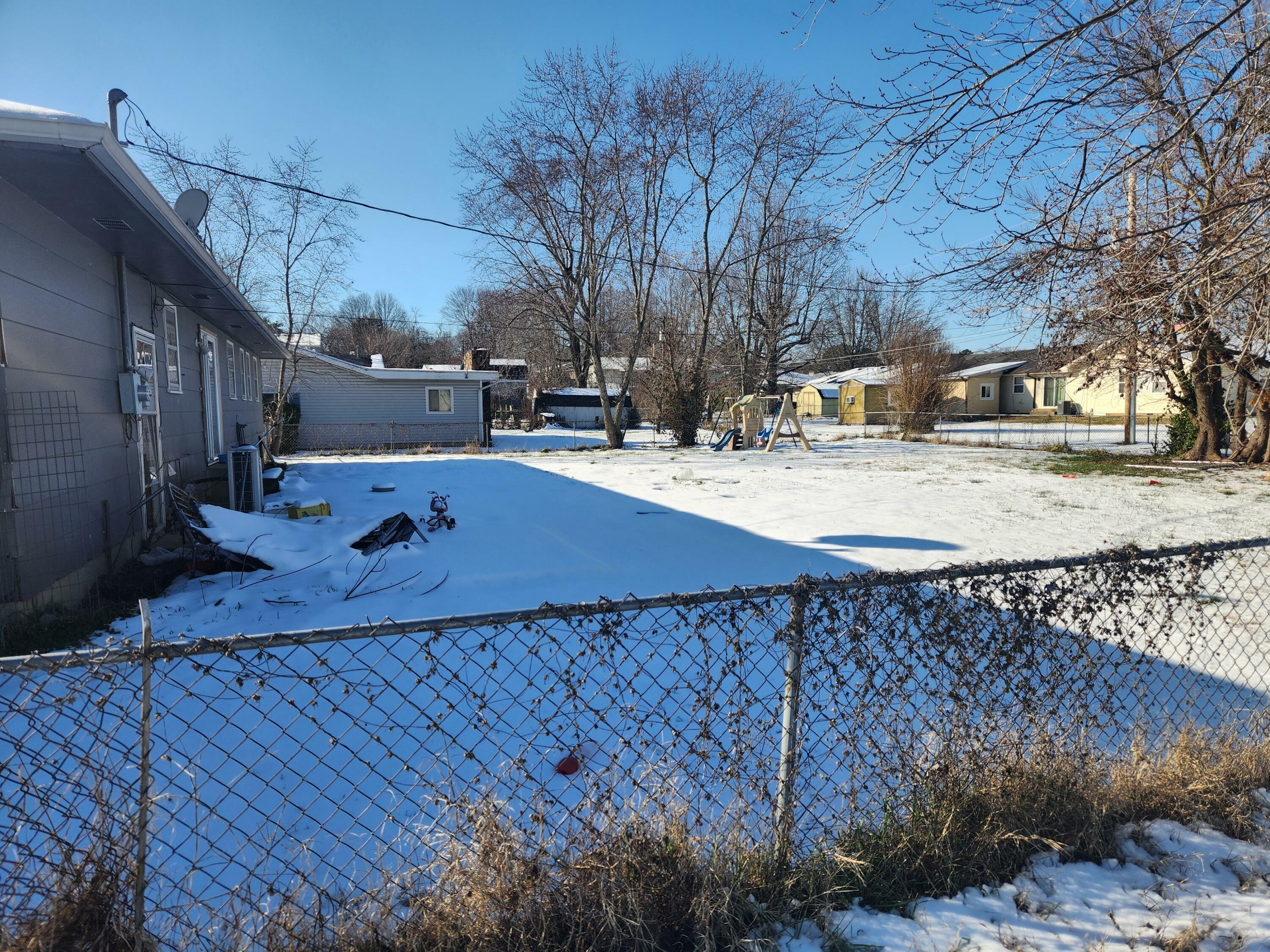 Property Photo:  1611 W 9th Street Street  MO 65775 