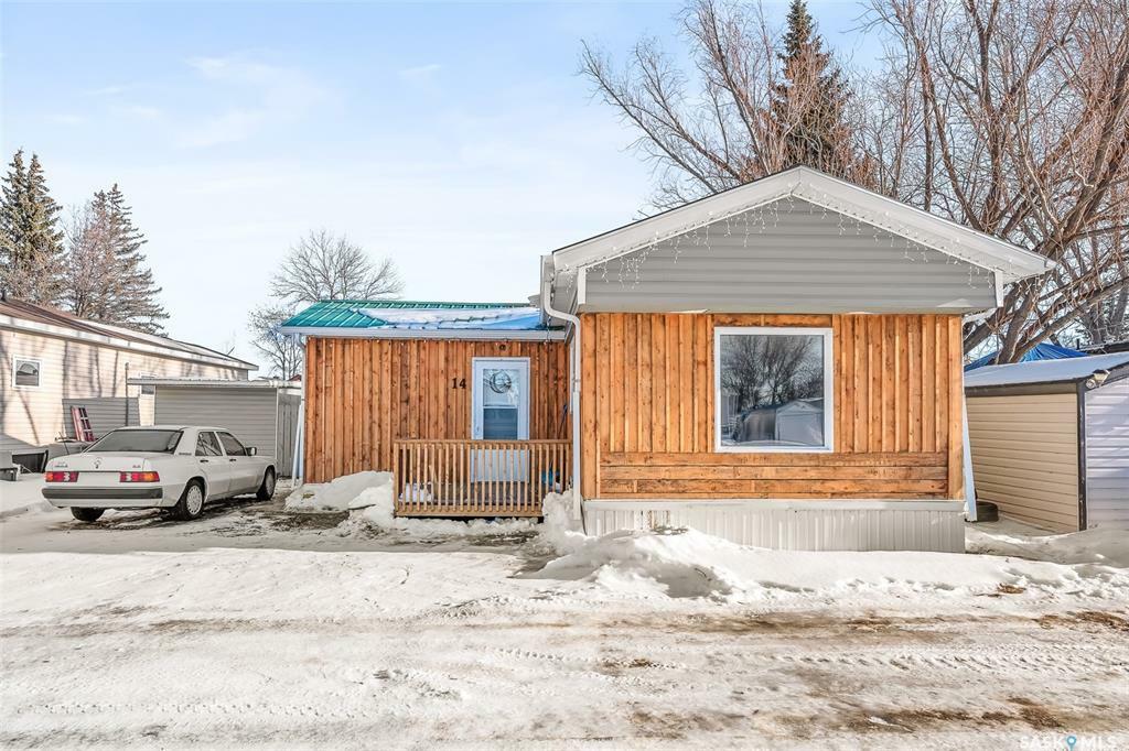 1455 9th Avenue NE D14  Moose Jaw SK S6J 1C6 photo