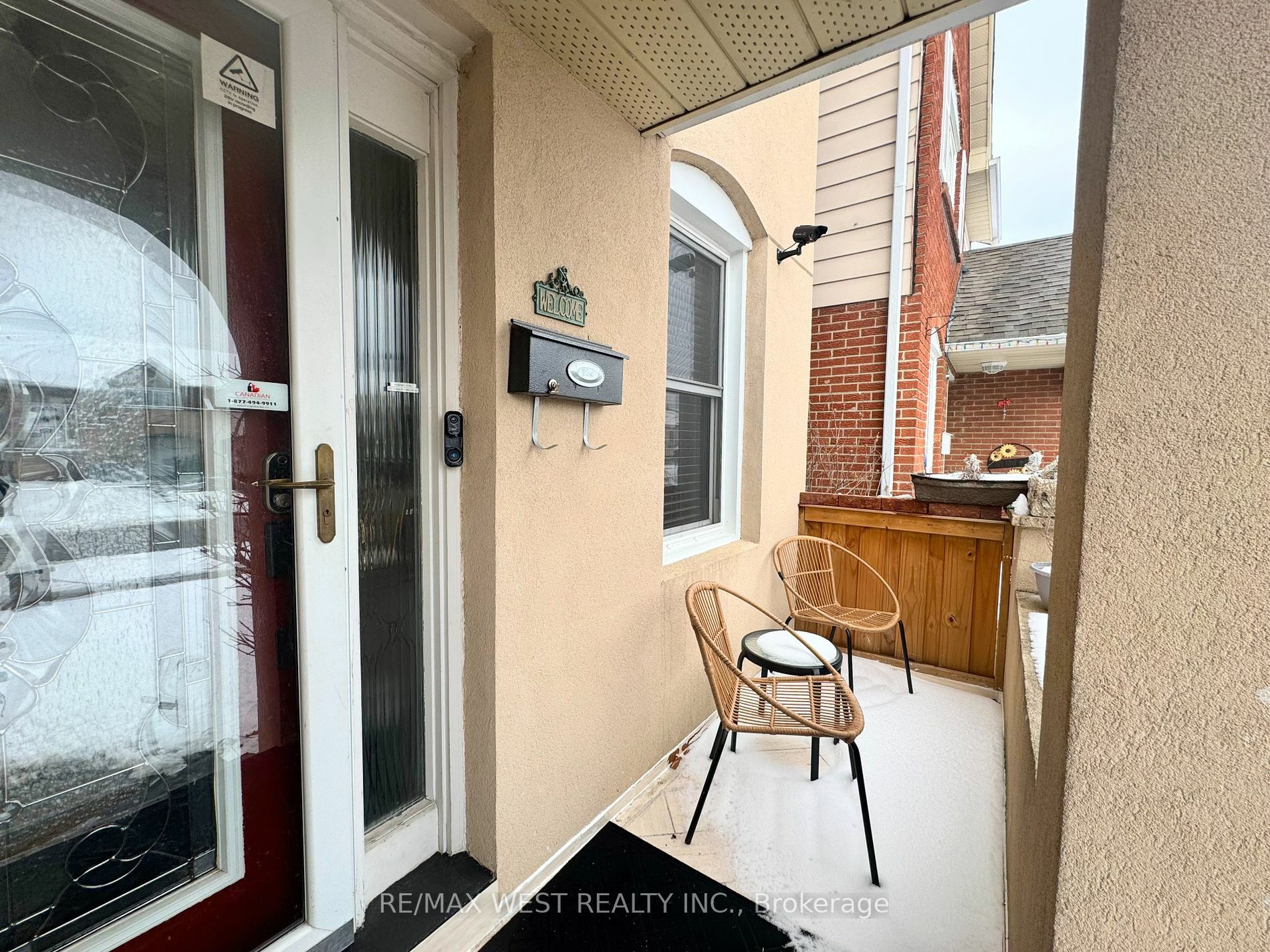 Property Photo:  425 Hansen Rd N  ON L6V 3P6 