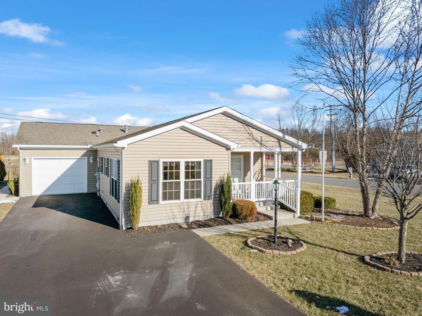 Property Photo:  33 Wren Drive  PA 19505 