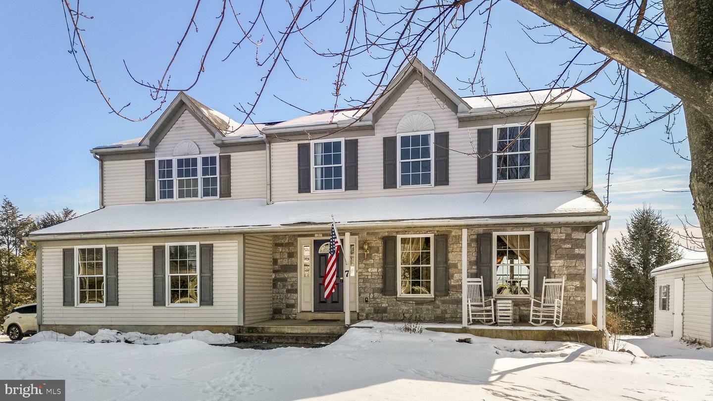 Property Photo: 7 Hannibal Lane PA 19605