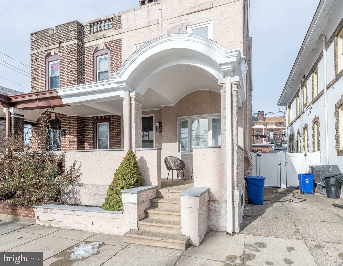 Property Photo:  2133 W Ritner Street  PA 19145 