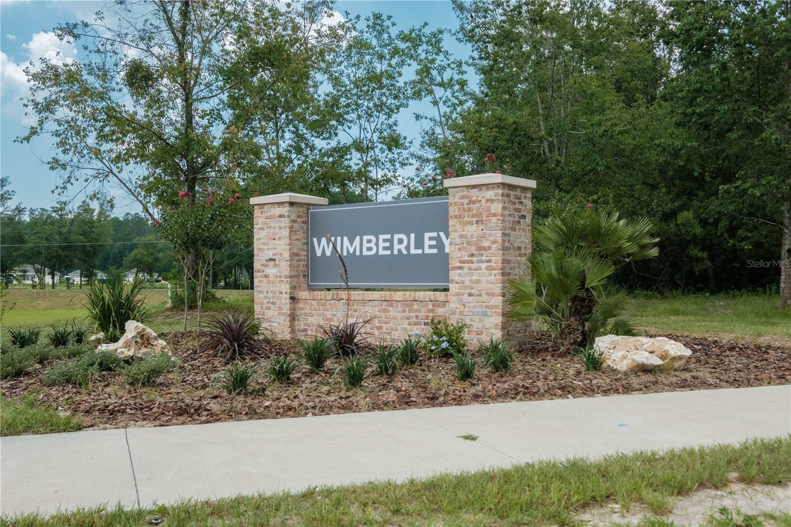 Property Photo:  749 SW 139th Court  FL 32669 