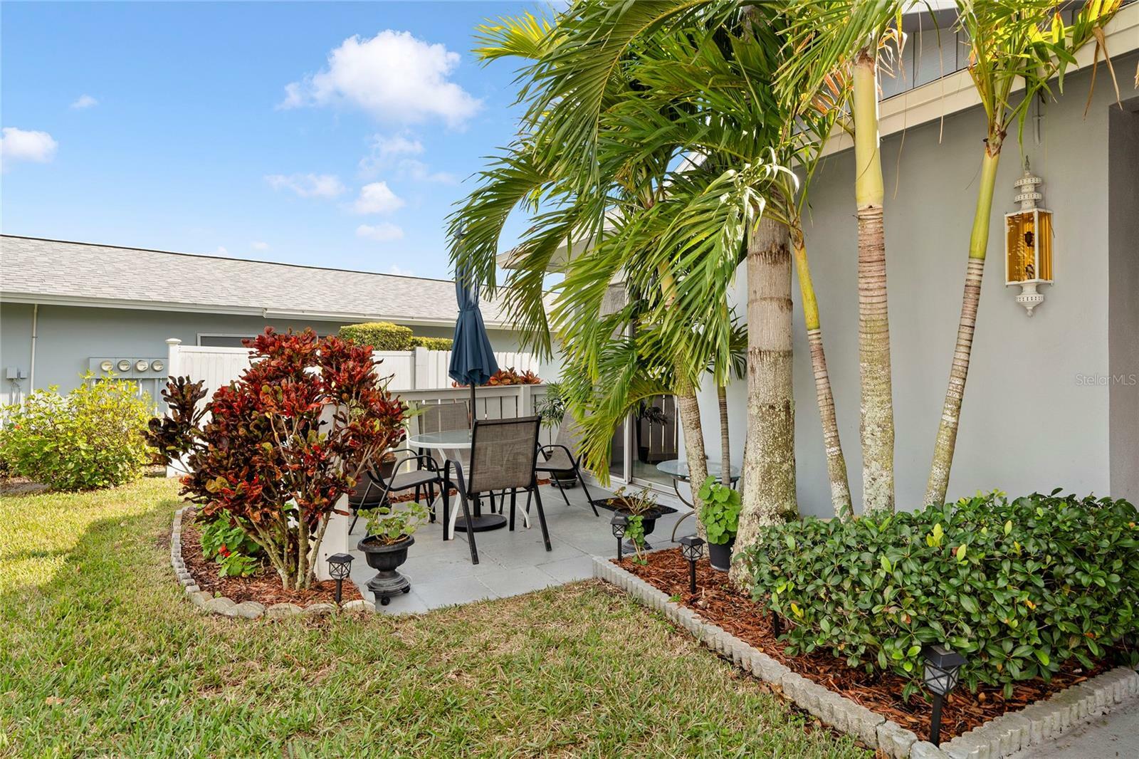 Property Photo:  1606 Berwick Court C  FL 34684 