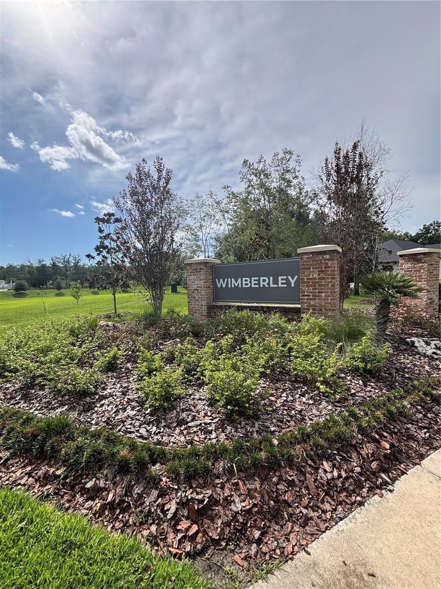 Property Photo:  761 SW 139th Court  FL 32669 
