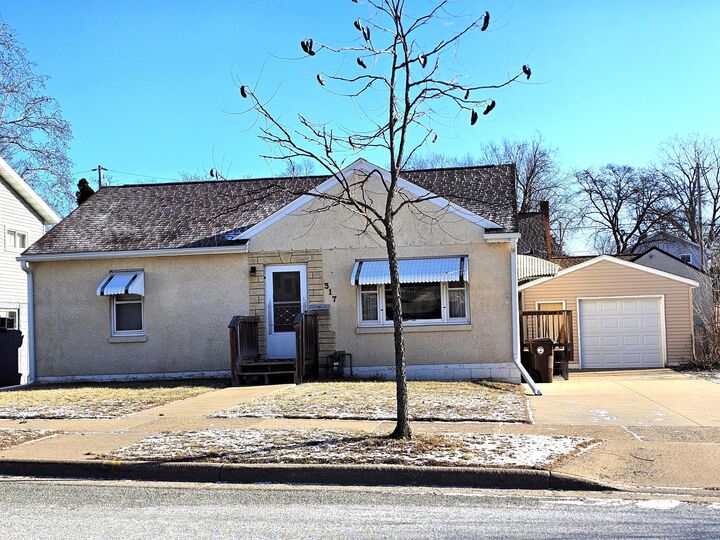 317 9th Ave  Onalaska WI 54650 photo