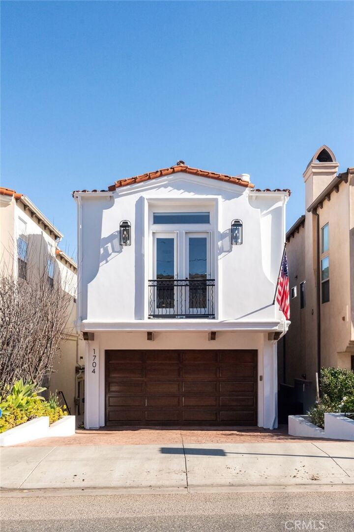 Property Photo: 1704 Harper Avenue CA 90278