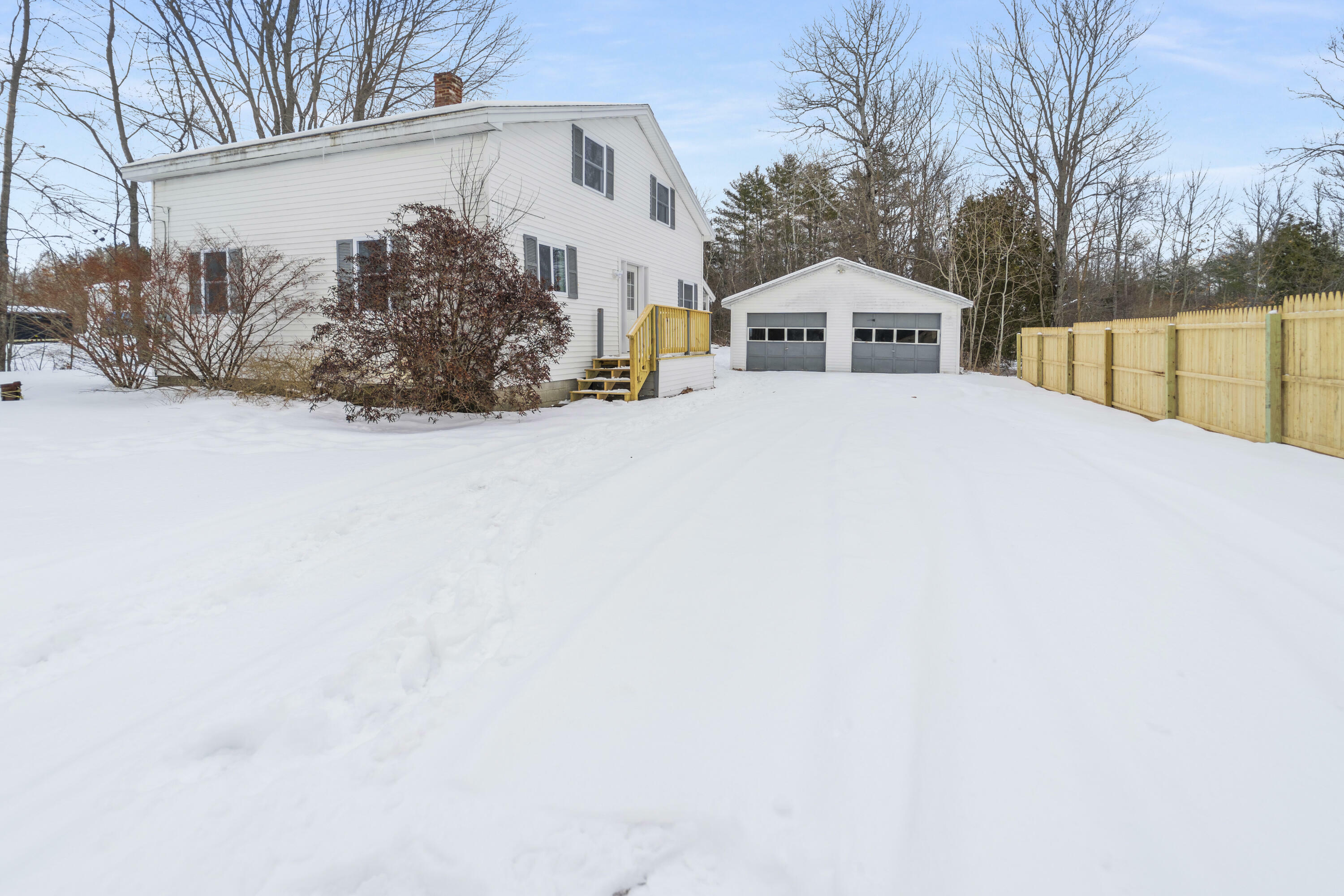 Property Photo: 587 Main Road ME 04461