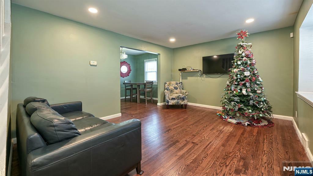 Property Photo:  41 Schlosser Drive  NJ 07662 