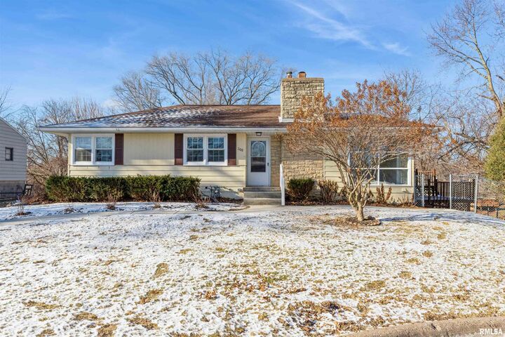 300 Lawrence Street  Clinton IA 52732 photo