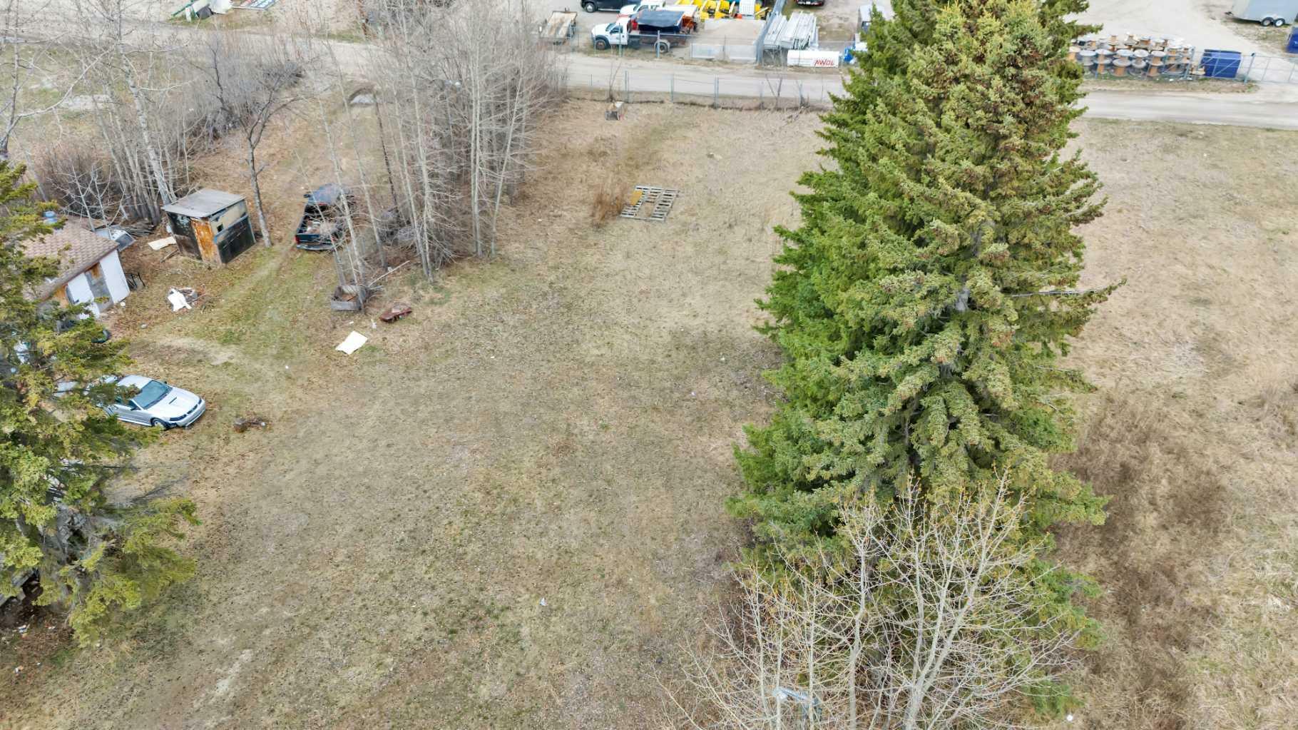 Property Photo:  4424 45A Avenue  AB T4T 1B2 