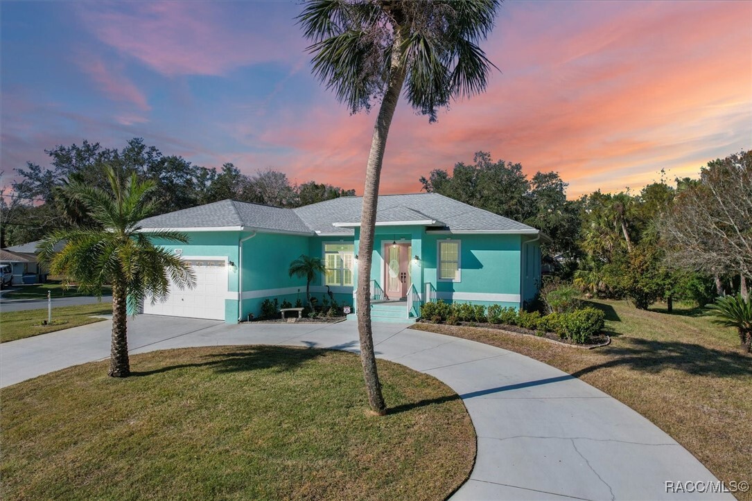 Property Photo: 4529 S Sawgrass Circle FL 34448