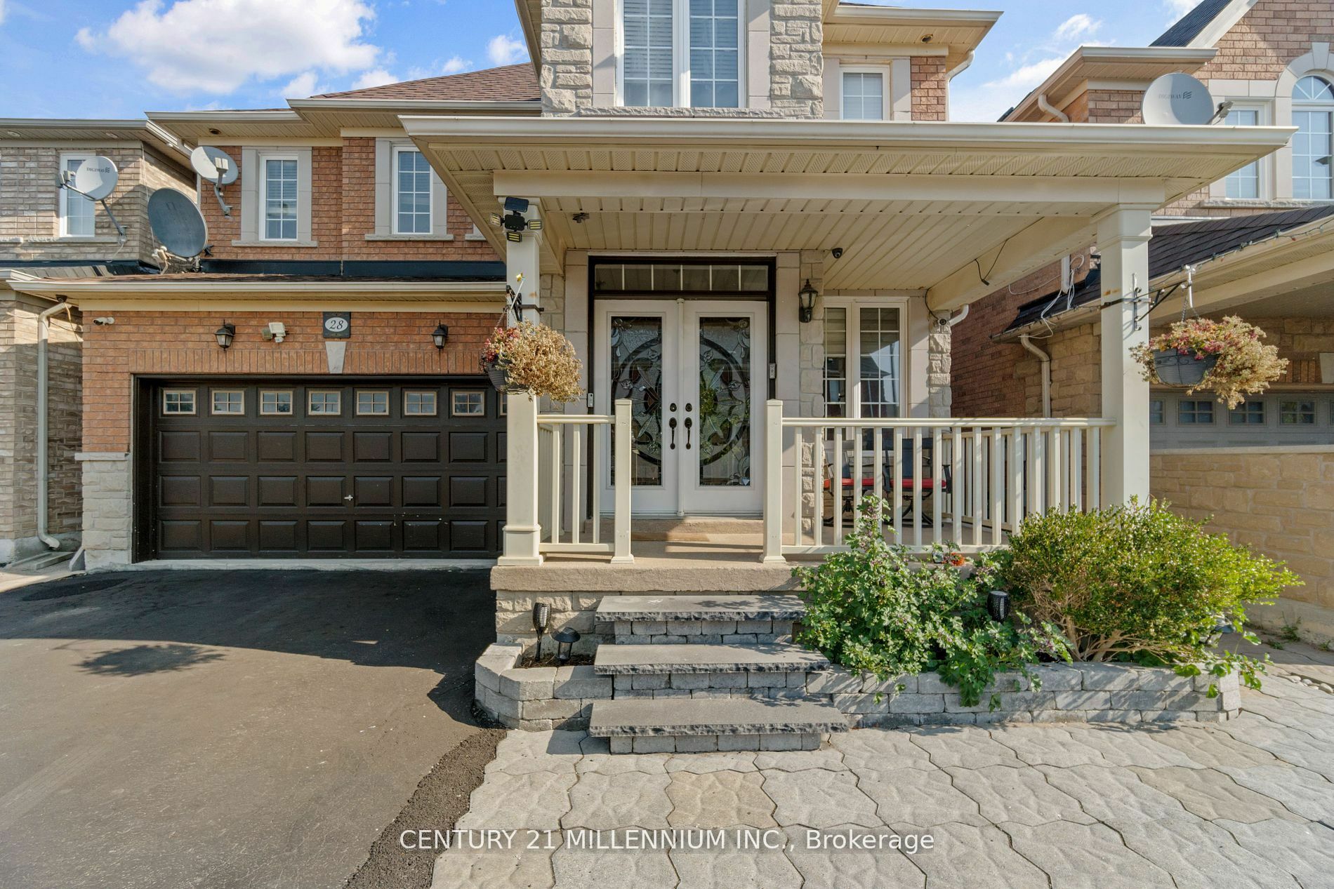 Property Photo:  28 Powell Dr  ON L6R 0L1 