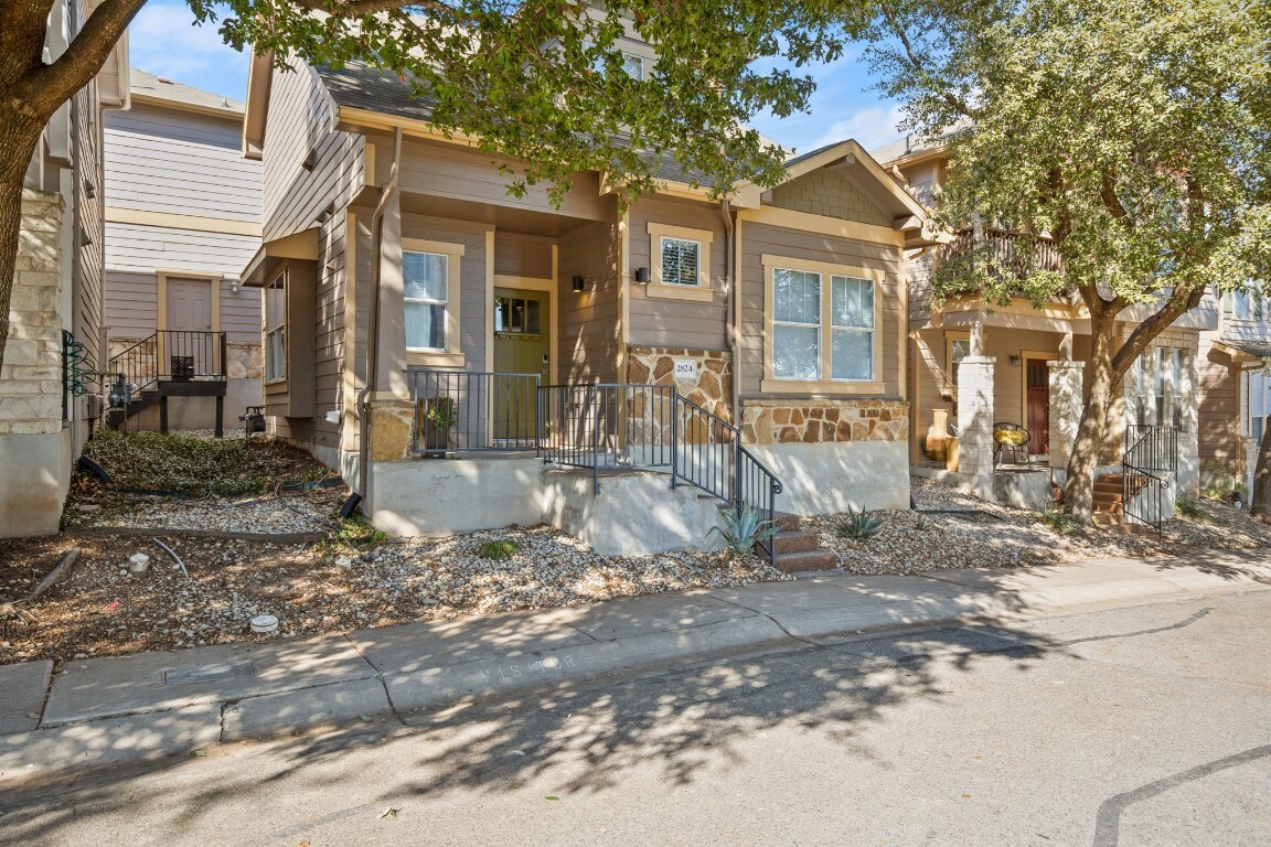 2824 Bond Drive  Austin TX 78741 photo